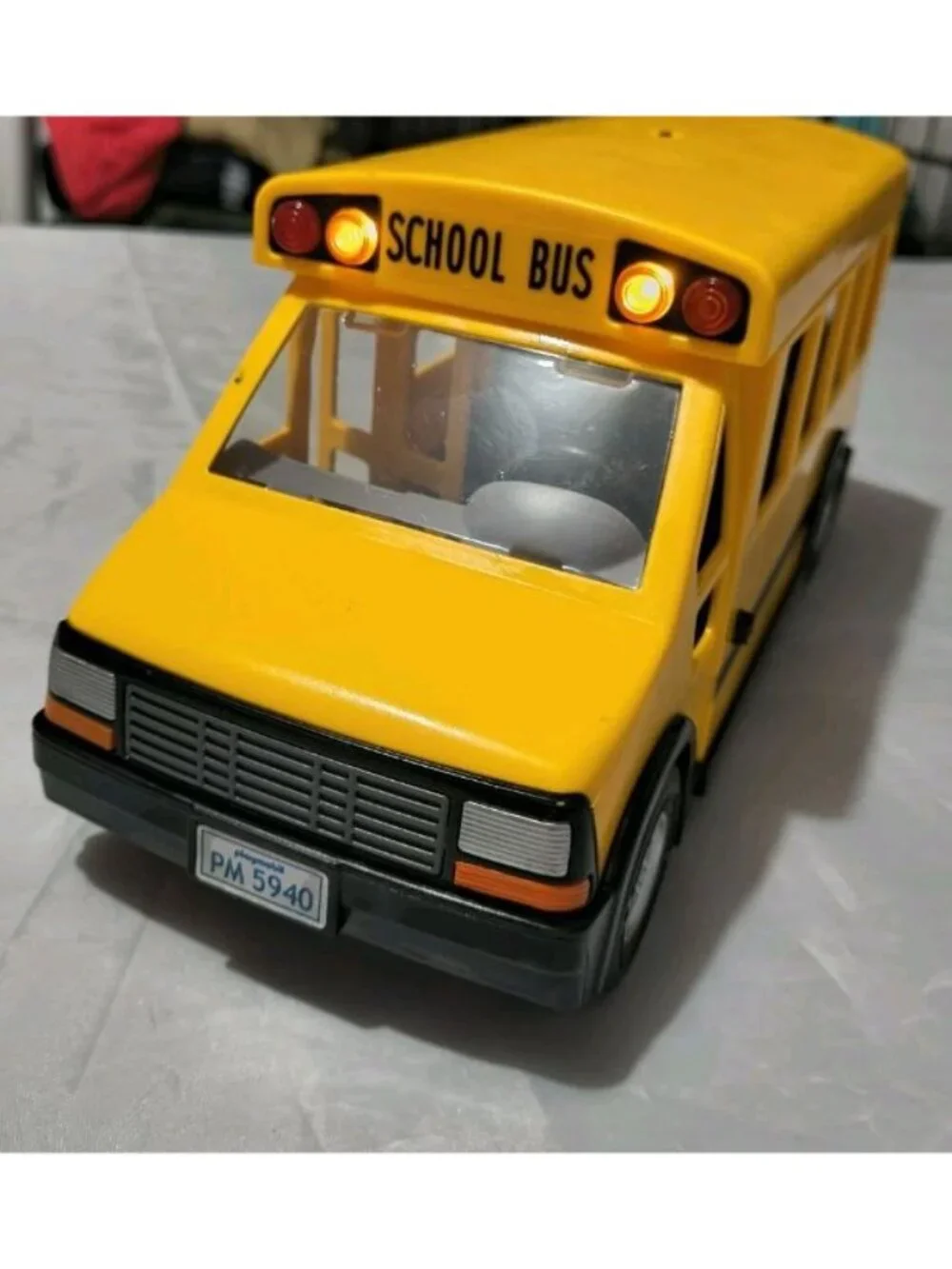2011 PLAYMOBIL Yellow School Bus w/ Flashing Lights Vehicle Tested No Stop Sign